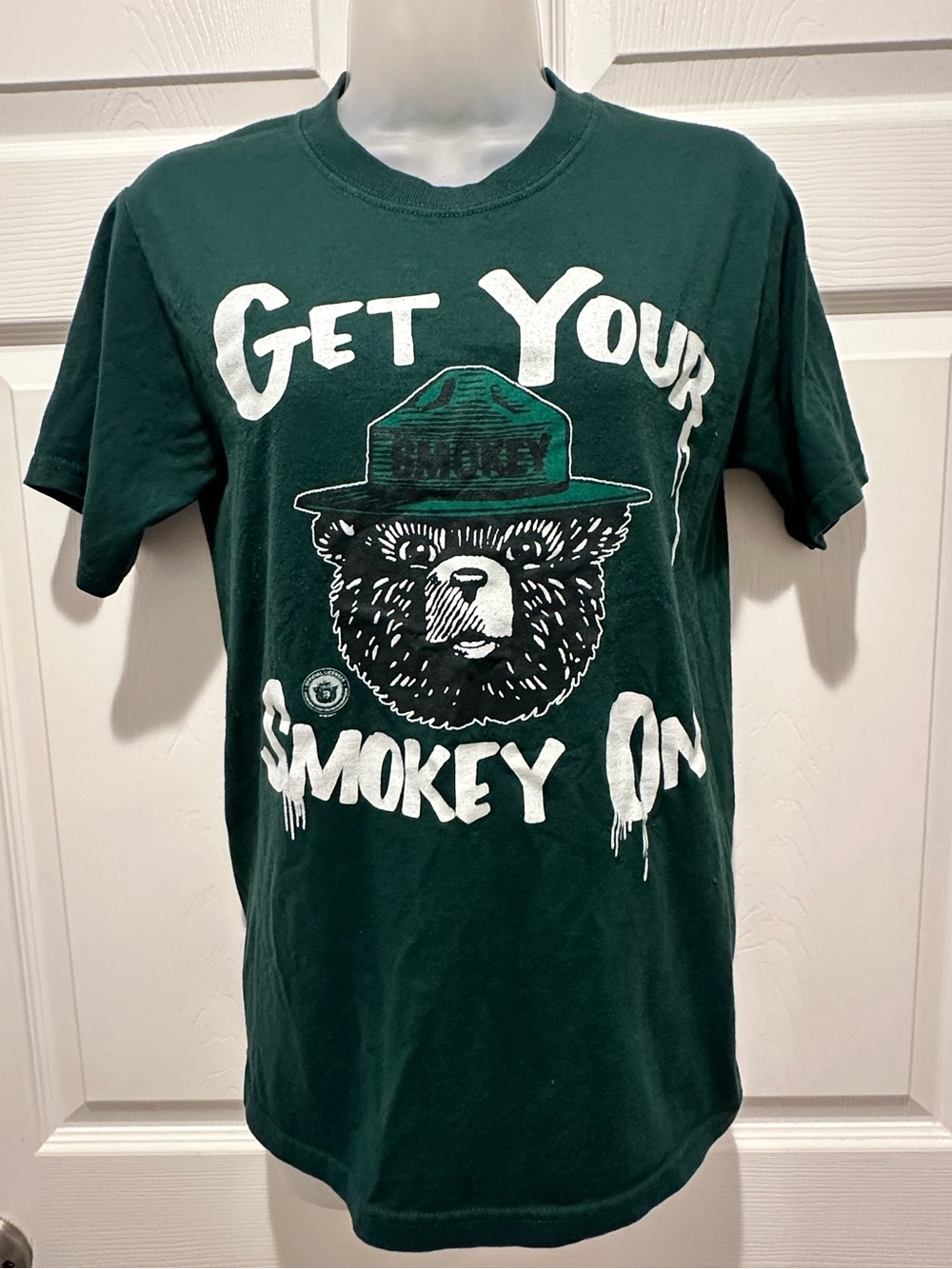 Smokey Bear Get Your Smokey On 420 Stoner Graphic Tee Green Jerzees Small Retro